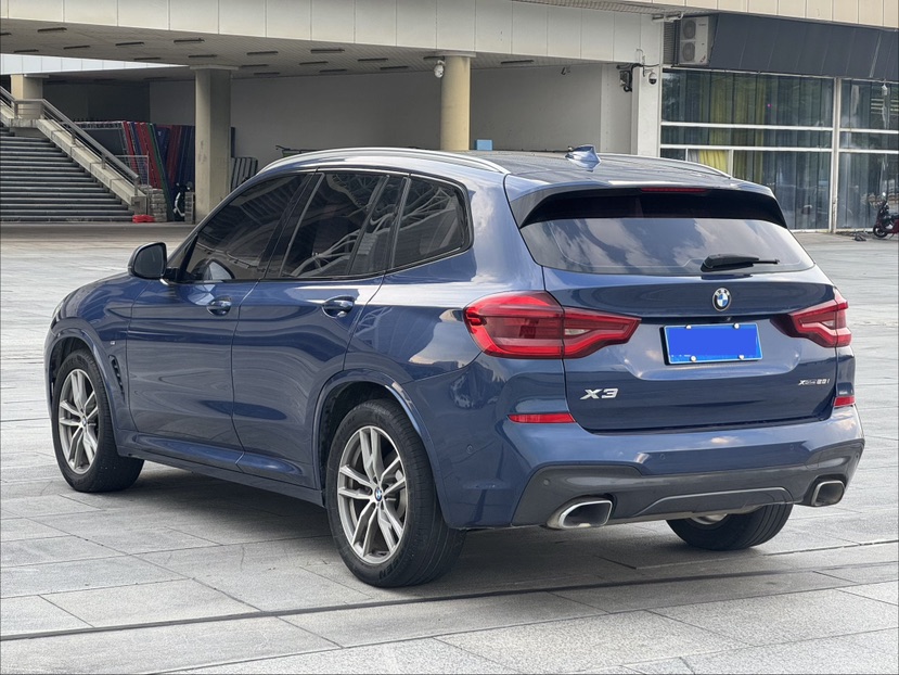 BMW X3 2019 car image #7