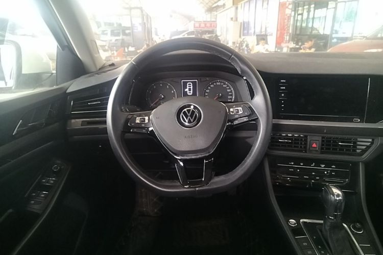 Volkswagen Bora 2021 car image #11
