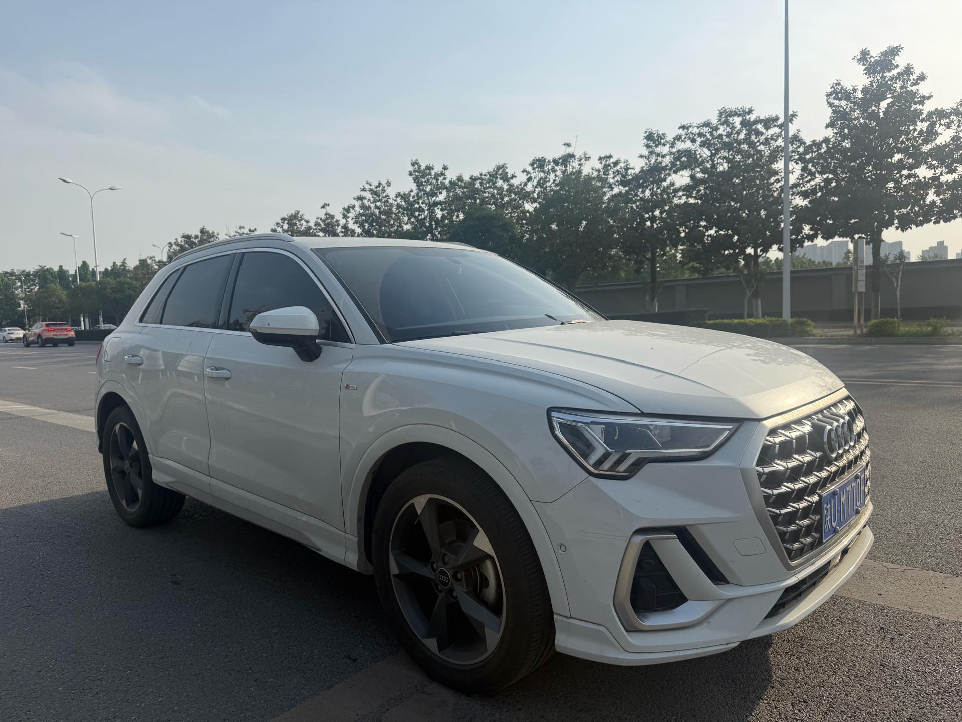 Audi Q3 2024 car image #6