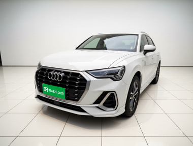 Audi Q3 2022 car image 