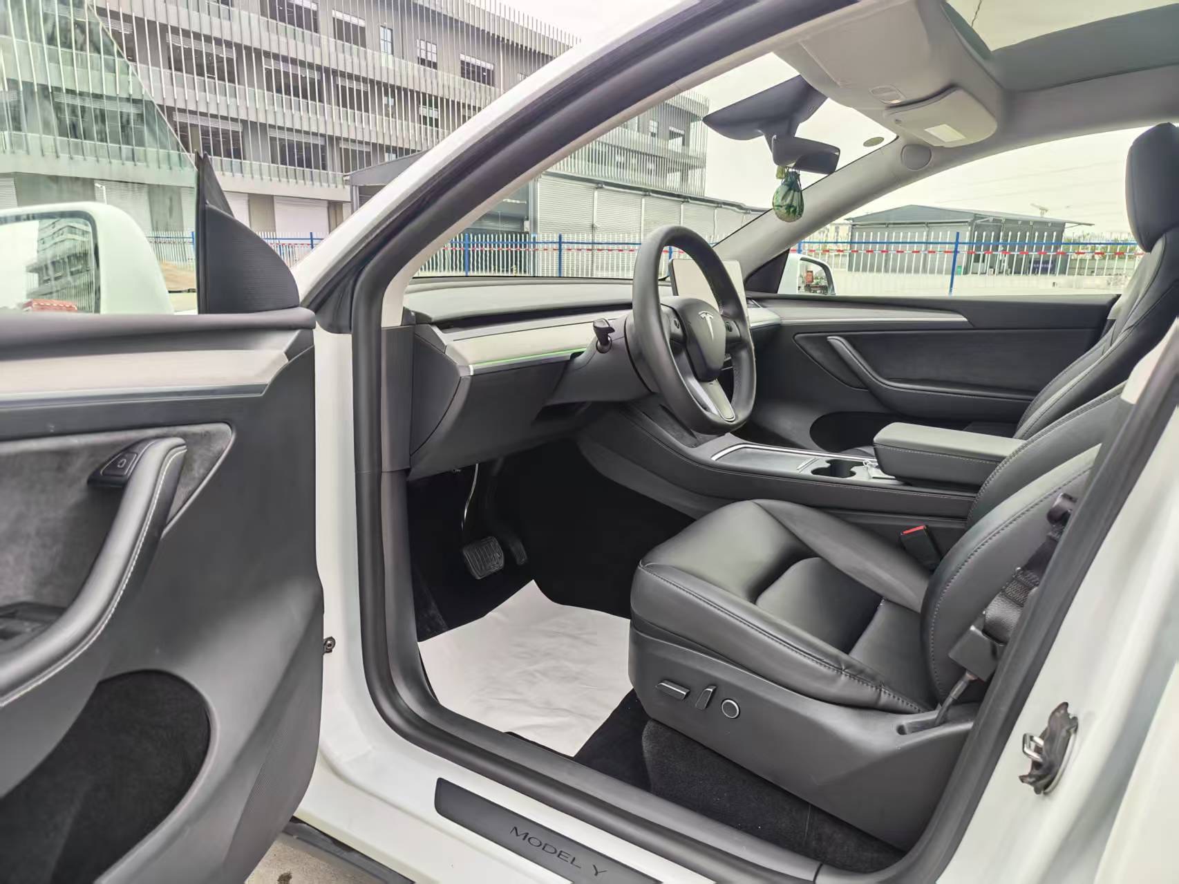 Tesla Model Y 2024 #4 Tesla Model Y 2024 imagen de coche #4