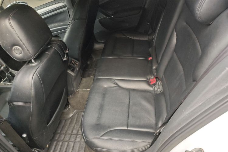 Volkswagen Golf 2015 صورة سيارة #17