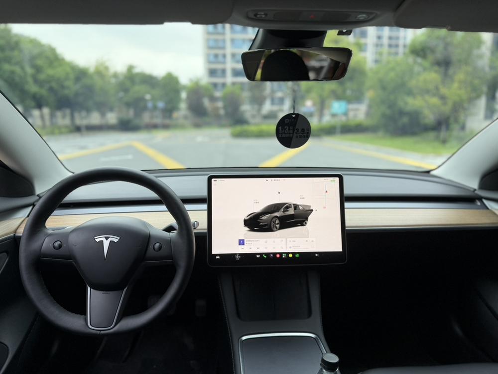 Tesla Model 3 2023 #13 Tesla Model 3 2023 car image #13