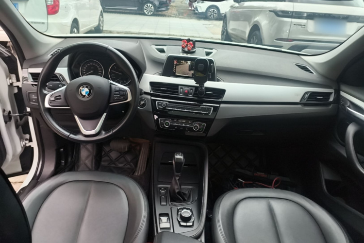 BMW X1 2017 immagine di auto #10