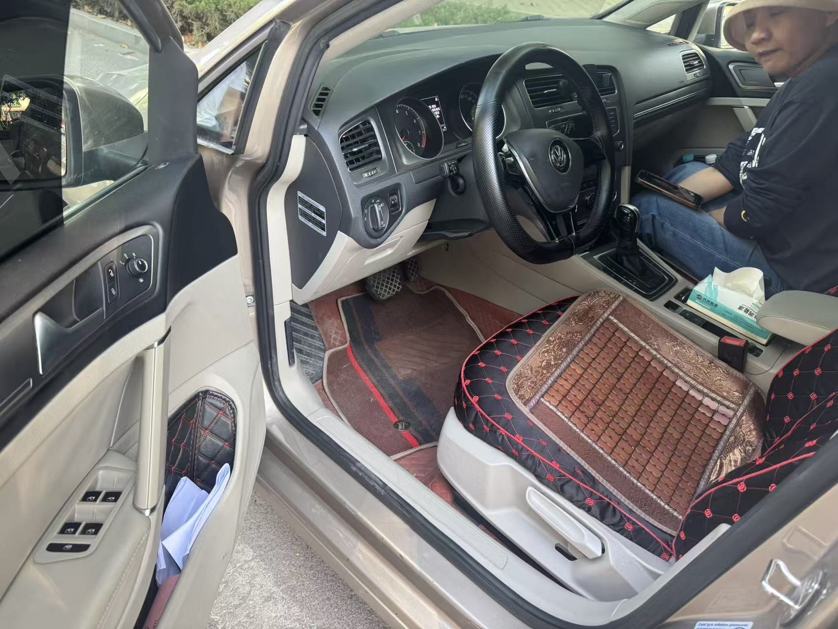 Volkswagen Golf 2016 car image #8