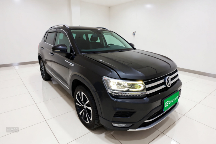 Volkswagen Tharu 2019 car image #4