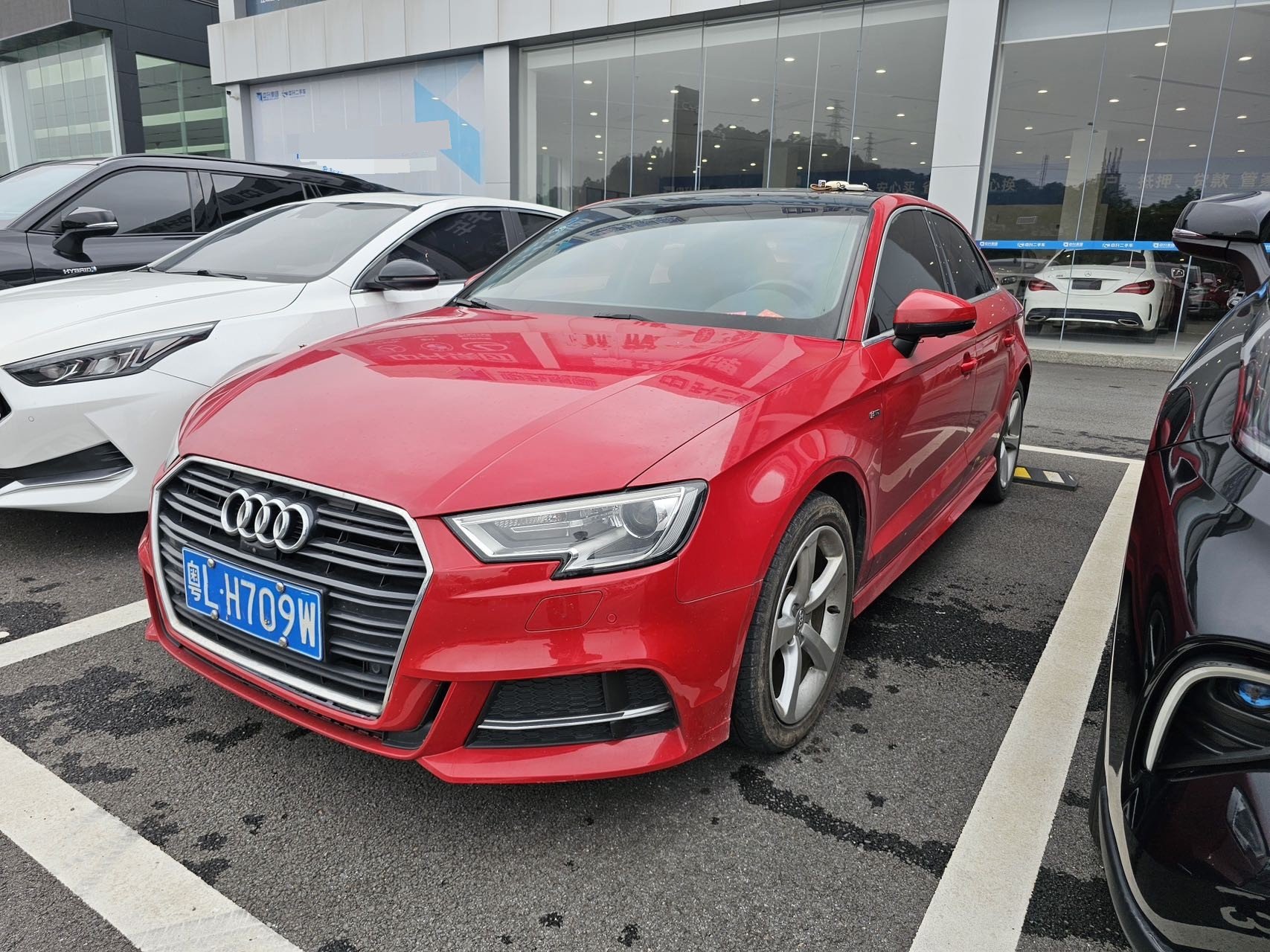 2017 2017 car image