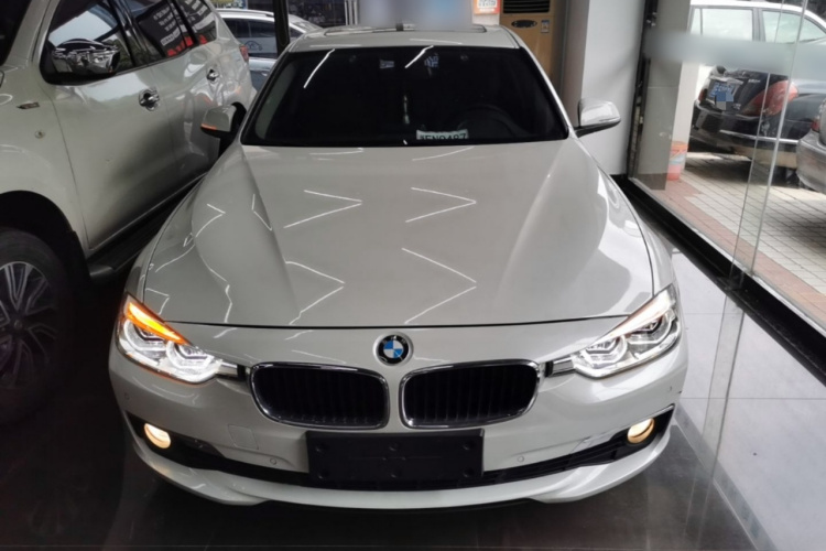 BMW 3 Series 2016 #3 BMW 3 Series 2016 car image #3