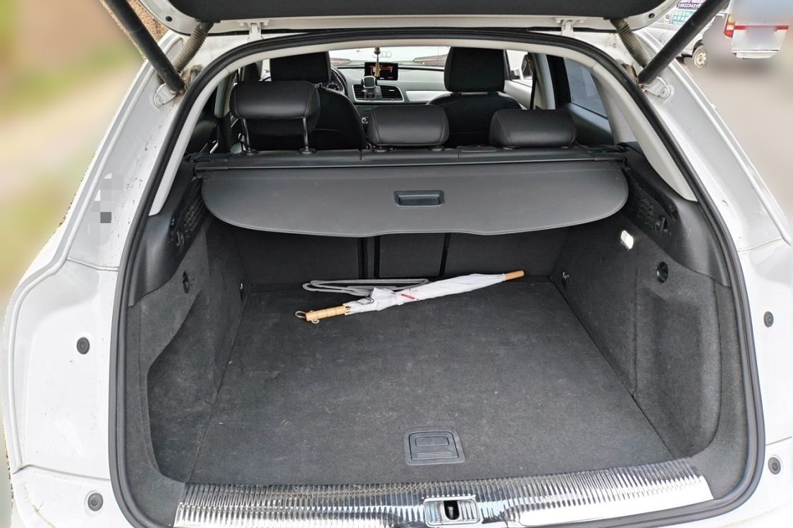 Audi Q3 2016 immagine di auto #8