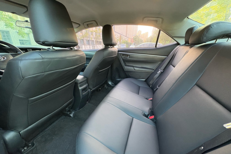 Toyota Corolla 2018 #11 Toyota Corolla 2018 car image #11