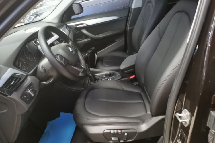 BMW X1 2018 #15 BMW X1 2018 imagen de coche #15