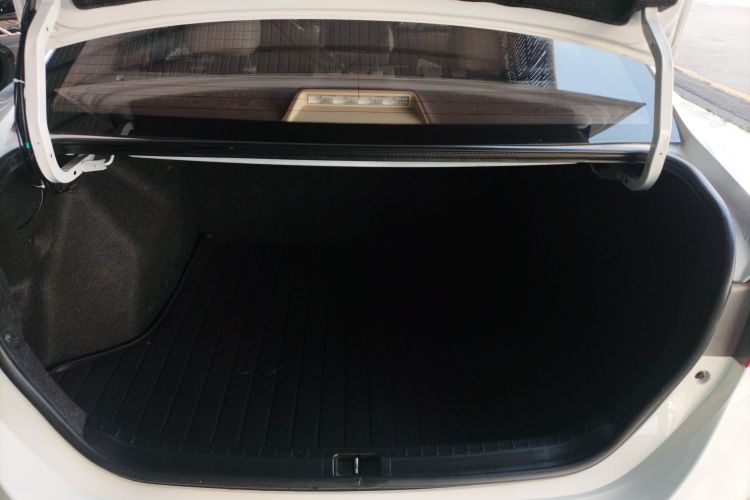 Toyota Corolla 2017 car image #21