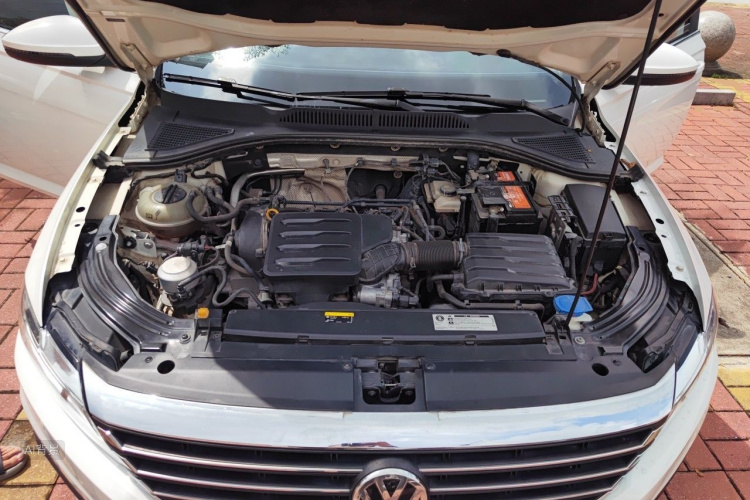Volkswagen Lavida 2019 car image #22