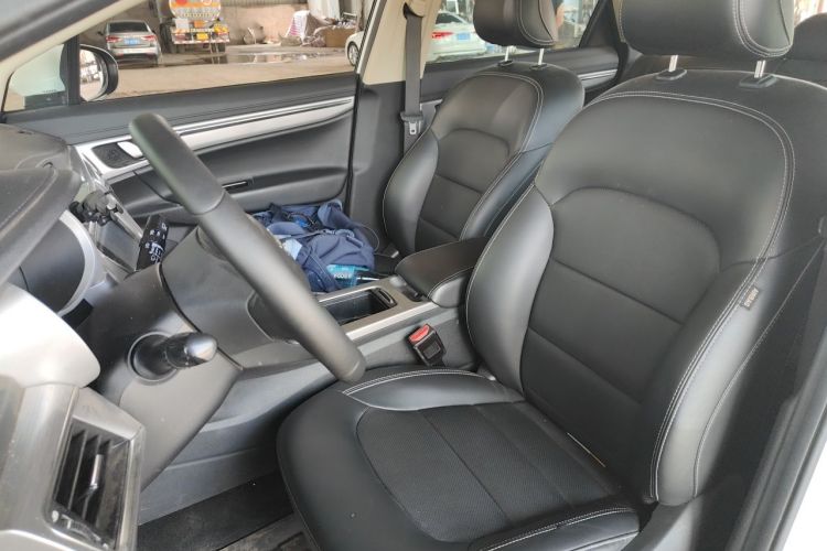 GEELY Emgrand GS 2019 #15 GEELY Emgrand GS 2019 car image #15