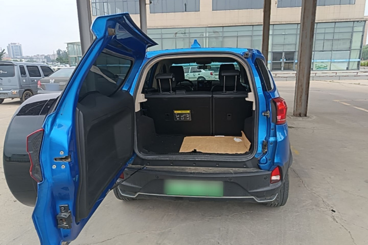 BYD Yuan New Energy 2019 #19 BYD Yuan New Energy 2019 изображение автомобиля #19