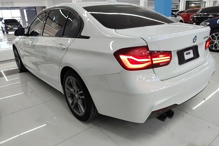 BMW 3 Series 2018 #5 BMW 3 Series 2018 car image #5