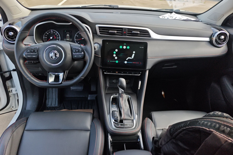 MG ZS 2020 car image #10