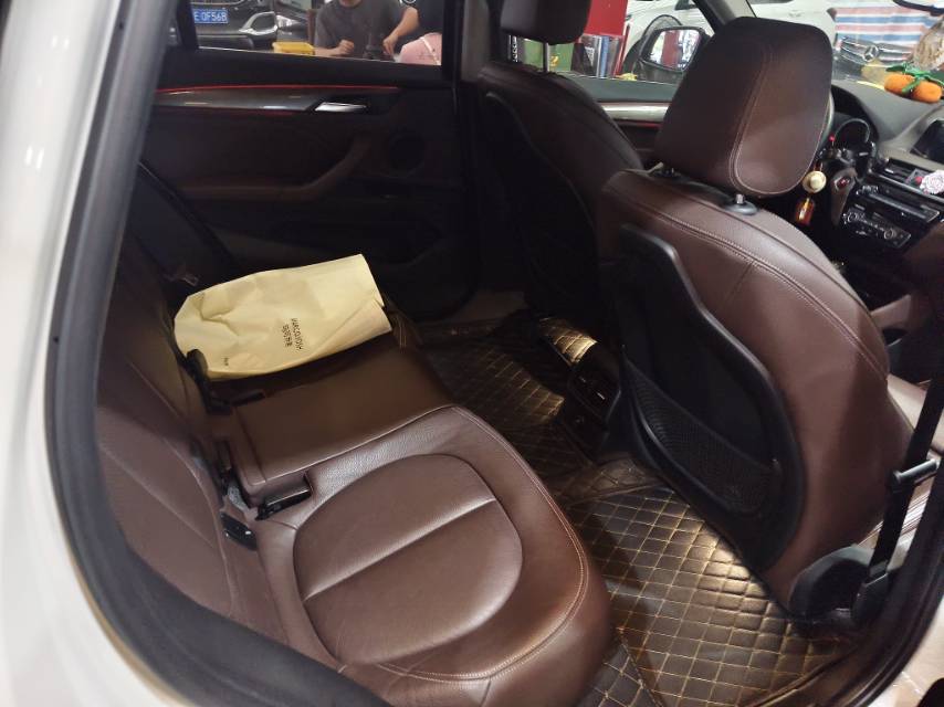 宝马 宝马X1新能源 2018 汽车图片 #6