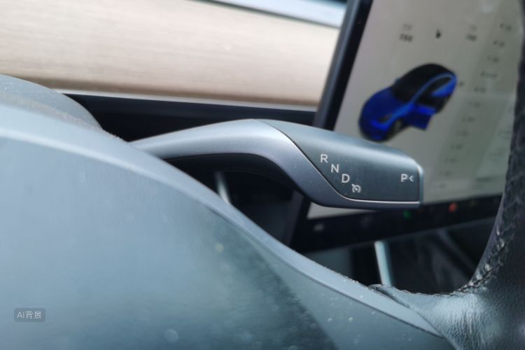 Tesla Model 3 2020 #16 Tesla Model 3 2020 car image #16