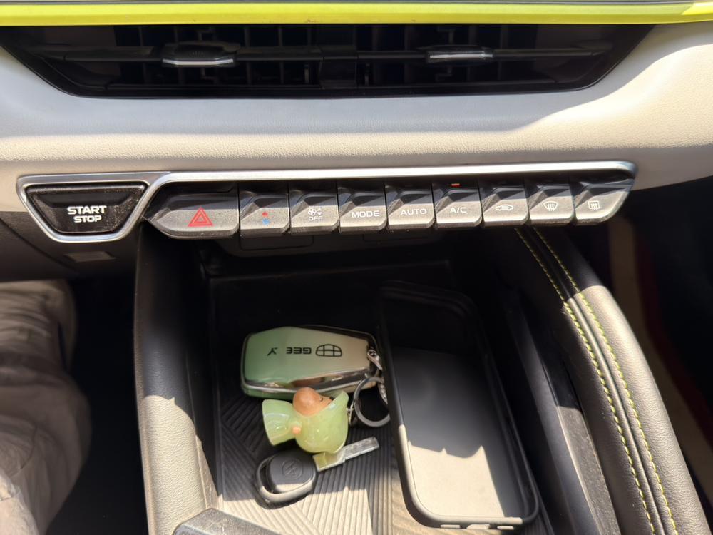 2022 #14 2022 immagine di auto #14