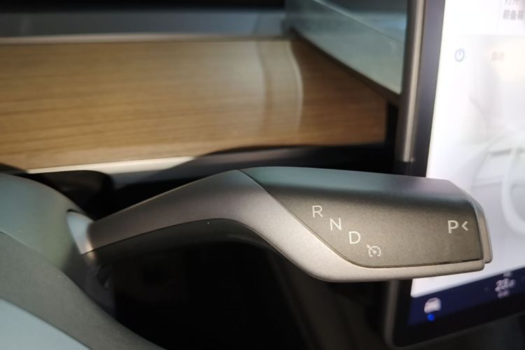 Tesla Model 3 2021 car image #14