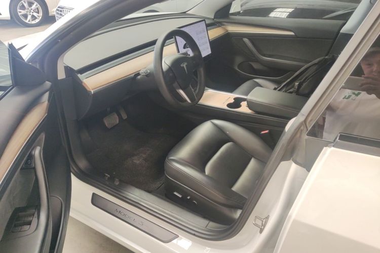 Tesla Model 3 2021 #16 Tesla Model 3 2021 car image #16