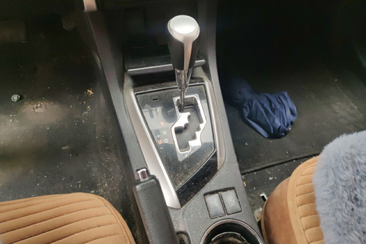 Toyota Corolla 2018 #18 Toyota Corolla 2018 car image #18