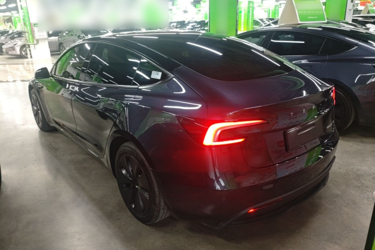Tesla Model 3 2025 #5 Tesla Model 3 2025 car image #5