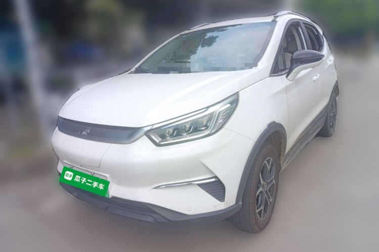 BYD Yuan Pro 2022 صورة سيارة #2