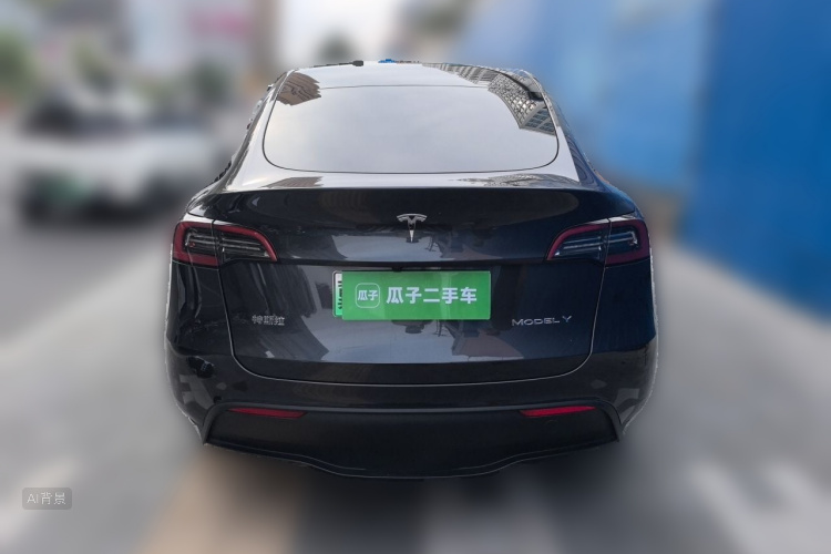 Tesla Model Y 2024 #6 Tesla Model Y 2024 car image #6