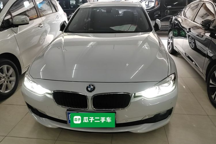 BMW 3 Series 2017 #3 BMW 3 Series 2017 car image #3