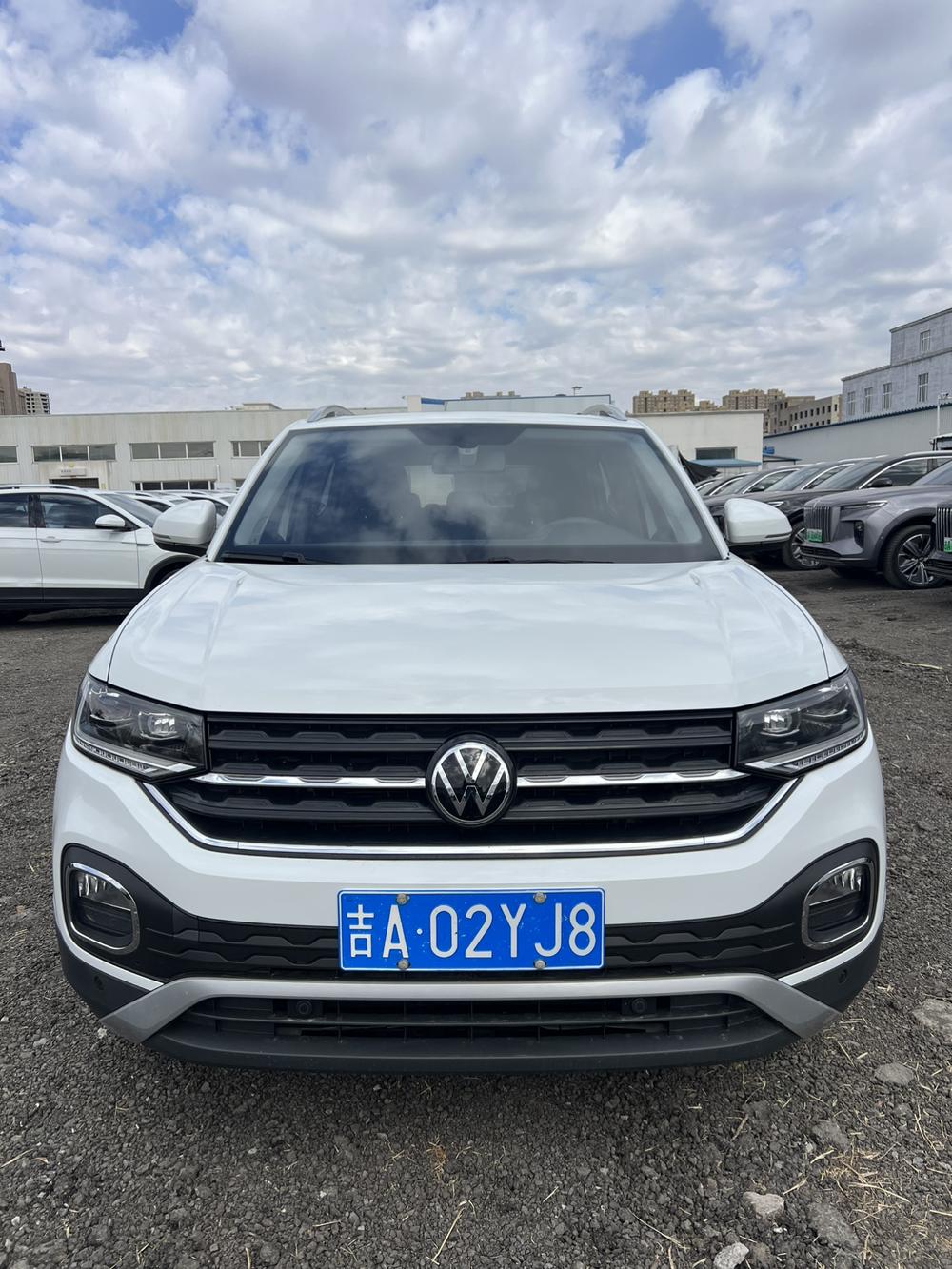 Volkswagen Tacqua 2024 car image #2