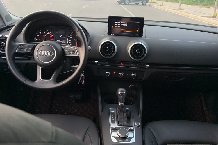 Audi A3 2019 #8 Audi A3 2019 car image #8