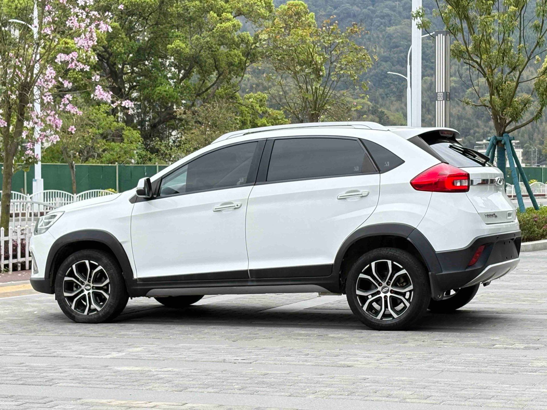 Chery Tiggo 3x 2019 car image #4