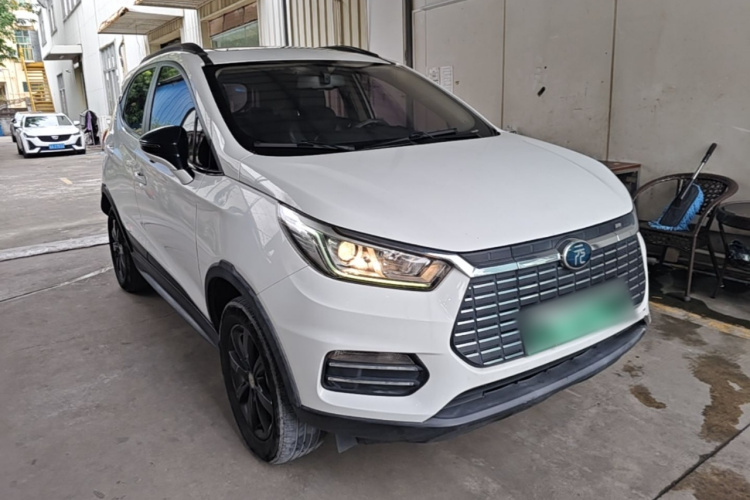 BYD Yuan New Energy 2019 #4 BYD Yuan New Energy 2019 car image #4