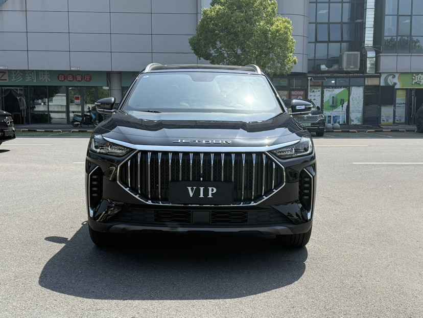 Jetour X70 PLUS 2024 car image #2
