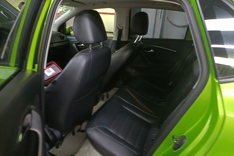 Volkswagen Polo 2015 #13 Volkswagen Polo 2015 изображение автомобиля #13