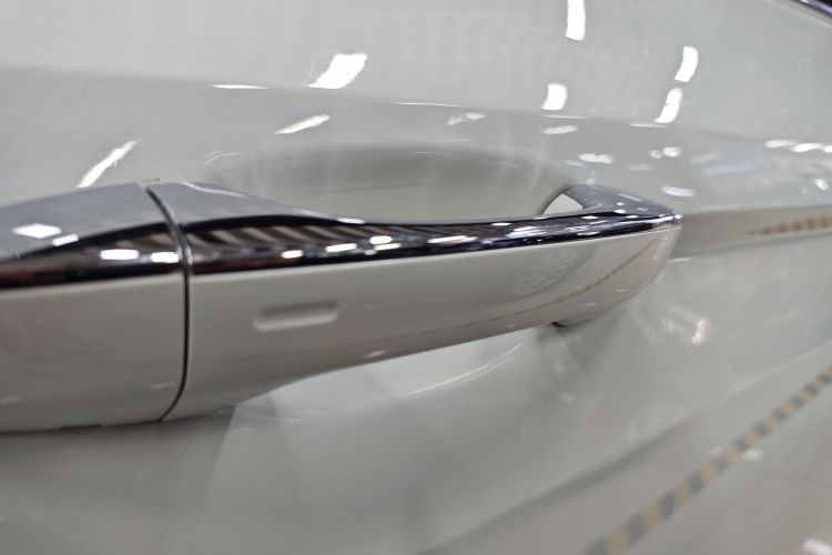 Volkswagen Bora 2023 car image #9