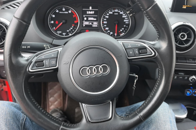 Audi A3 2016 #11 Audi A3 2016 car image #11