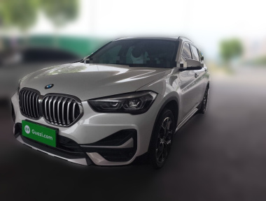 BMW X1 2020 BMW X1 2020 car image