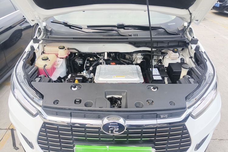 BYD Yuan New Energy 2020 car image #22