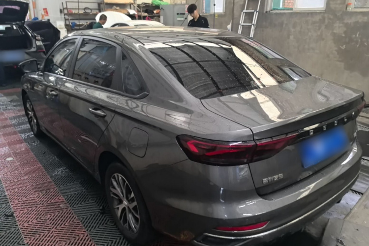 GEELY Emgrand 2023 #5 GEELY Emgrand 2023 car image #5