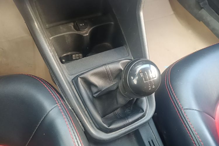 Volkswagen Santana 2017 #14 Volkswagen Santana 2017 car image #14