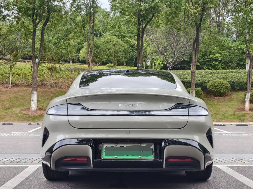 MI SU7 2024 car image #8