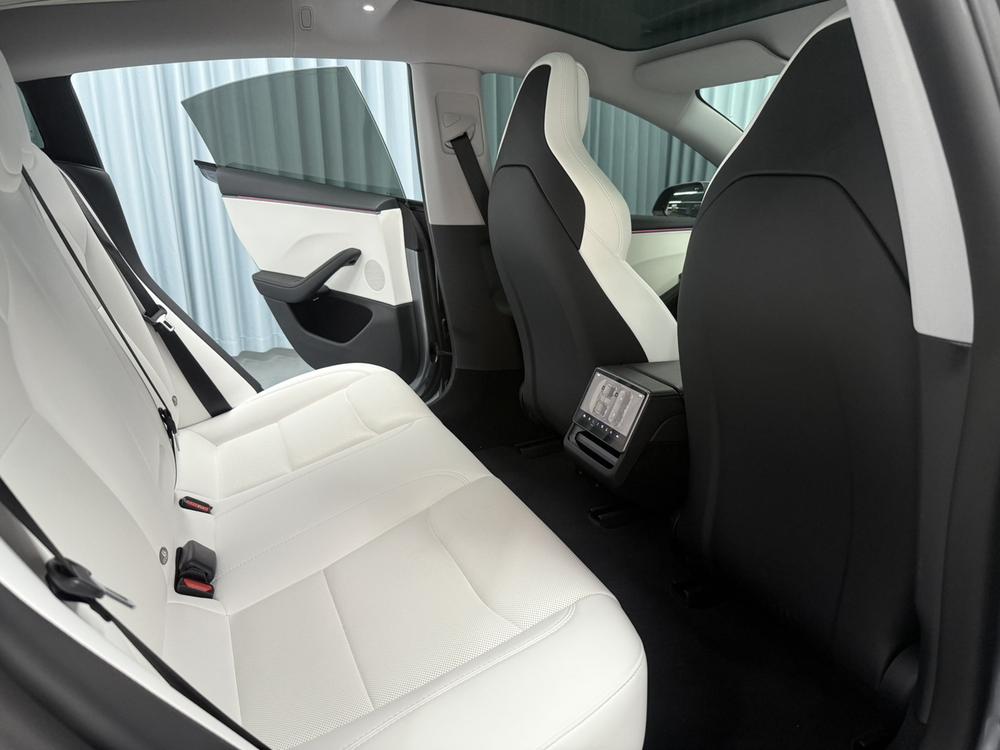 Tesla Model 3 2025 #9 Tesla Model 3 2025 car image #9