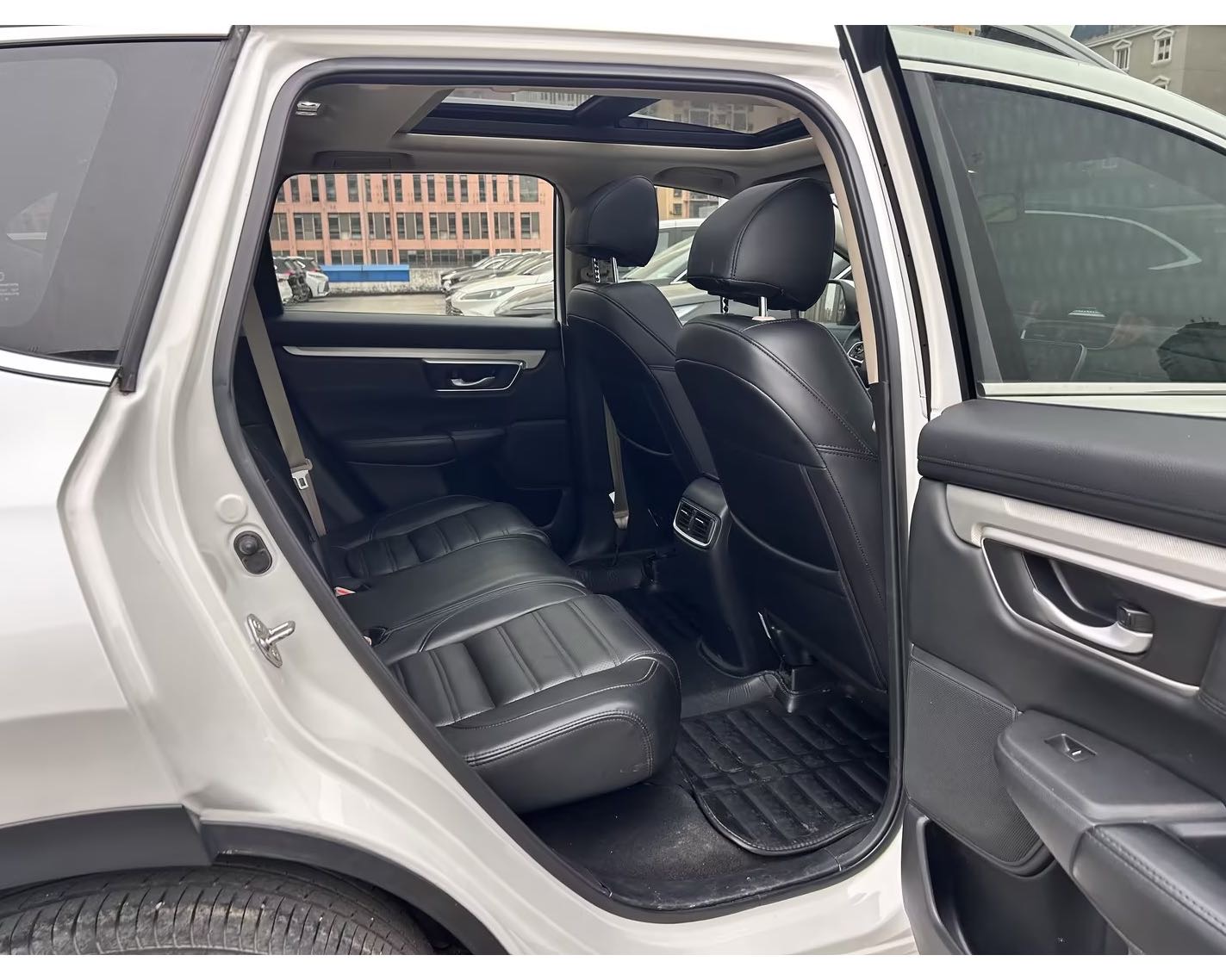 Honda CR-V 2022 car image #4