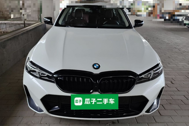 BMW 3 Series 2024 #3 BMW 3 Series 2024 car image #3