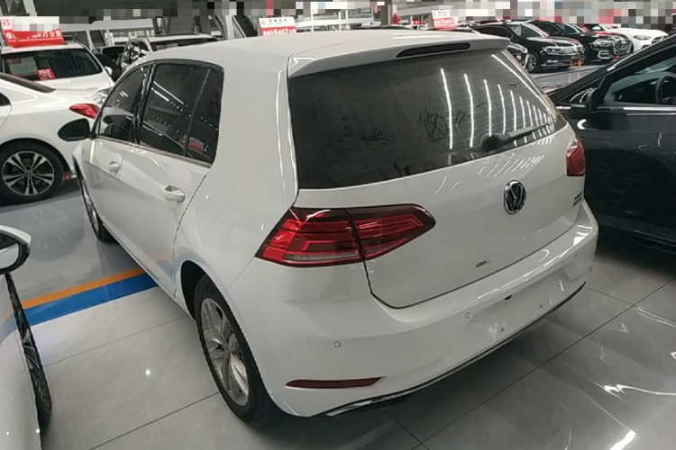 Volkswagen Golf 2018 #5 Volkswagen Golf 2018 car image #5