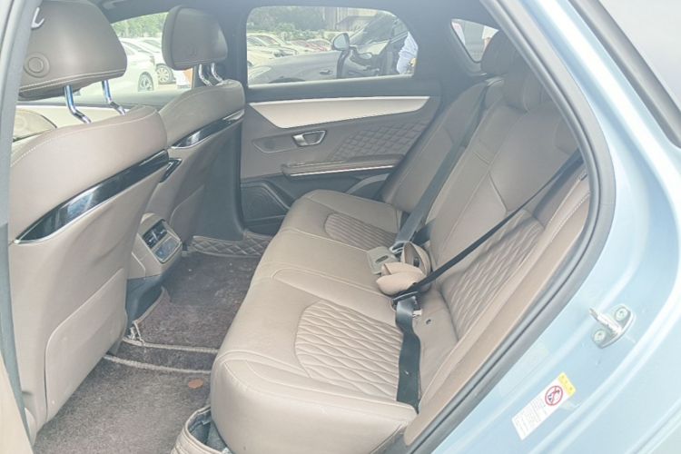 BYD Han 2024 image de voiture #17