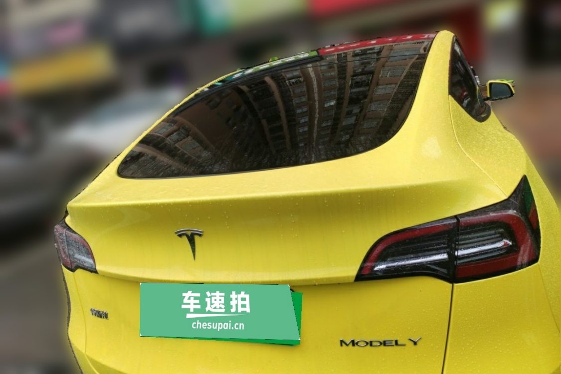 Tesla Model Y 2024 صورة سيارة #6